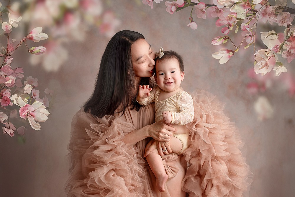 Studio Mommy & Me Photo Sessions